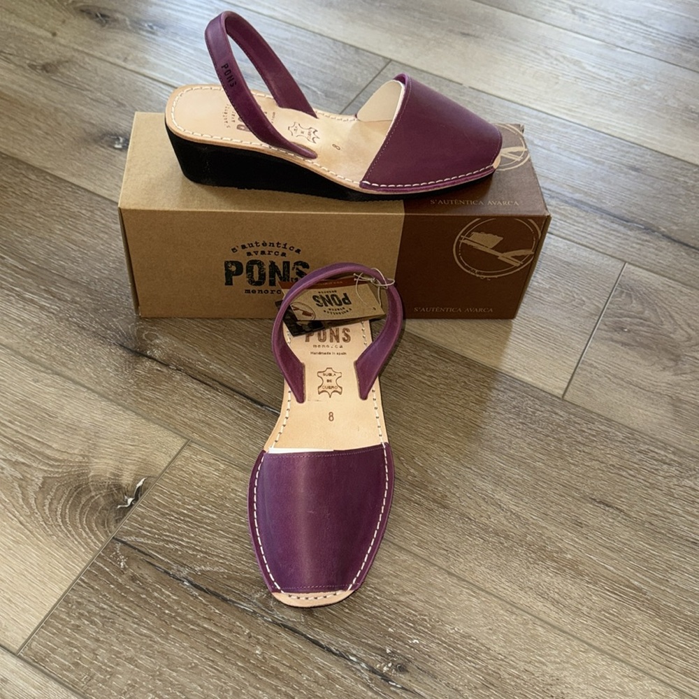 NIB New Pons Wedge Sandals in Purple - Picture 2 of 4